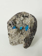 Load image into Gallery viewer, Cavansite Rare Crystal on Matrix CV020
