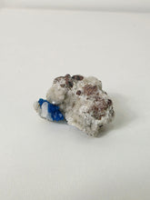 Load image into Gallery viewer, Cavansite Rare Crystal on Matrix CV025
