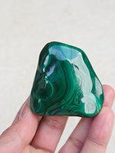 Load image into Gallery viewer, Malachite Natural Free Form ML099
