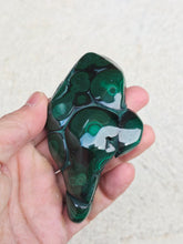 Load image into Gallery viewer, Malachite Natural Free Form ML104
