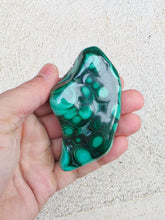 Load image into Gallery viewer, Malachite Natural Free Form ML105
