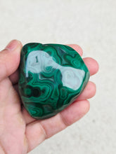 Load image into Gallery viewer, Malachite Natural Free Form ML107
