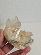 Load image into Gallery viewer, Golden Himalayan Quartz High-Grade Natural Cluster Q435a
