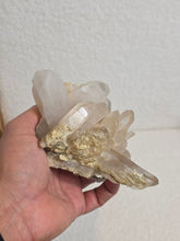 Load image into Gallery viewer, Golden Himalayan Quartz High-Grade Natural Cluster Q440a
