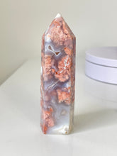 Load image into Gallery viewer, Pink Agate Tower High Grade T190a
