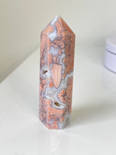 Load image into Gallery viewer, Pink Agate Tower High Grade T193a
