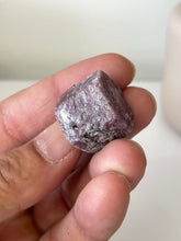 Load image into Gallery viewer, Natural Raw Ruby (Medium) Crystals R005 x 1

