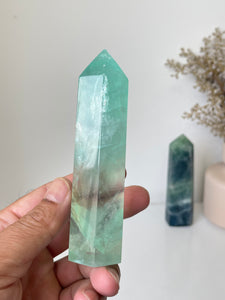 Gemmy Green Fluorite Crystal Tower T252a