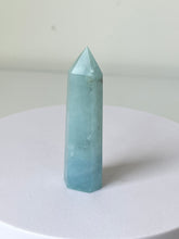 Load image into Gallery viewer, Aquamarine Crystal Tower T267a
