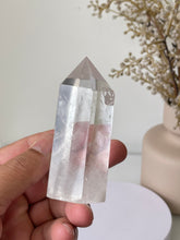 Load image into Gallery viewer, Clear Quartz Tower High Grade T273a
