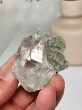 Load image into Gallery viewer, Himalayan Quartz High-Grade Natural Cluster Q363a
