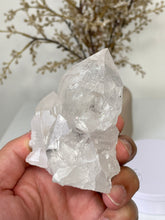 Load image into Gallery viewer, Himalayan Quartz High-Grade Natural Cluster Q368a
