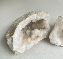 Load image into Gallery viewer, Moroccan Quartz Geode Pair Large (2.5-3kg) QG078

