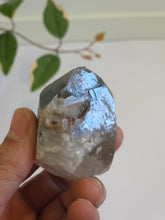 Load image into Gallery viewer, Chlorite Green Phantom Himalayan Quartz Crystal Q423a
