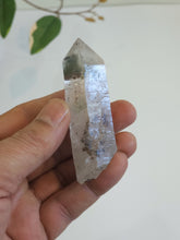 Load image into Gallery viewer, Chlorite Green Himalayan Quartz Crystal Q431a
