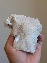 Load image into Gallery viewer, Himalayan Quartz Natural Cluster Q400a
