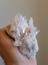 Load image into Gallery viewer, Himalayan Quartz Natural Cluster Q402a
