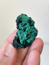 Load image into Gallery viewer, Raw Velvet Malachite Natural High Grade ML103
