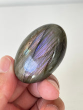 Load image into Gallery viewer, Purple Labradorite Crystal Palm Stones LA160
