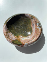 Load image into Gallery viewer, Ocean Jasper Large Crystal Dish/Bowl FF020
