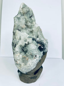 Apophyllite Geode Free Standing Crystal Cluster AP047.