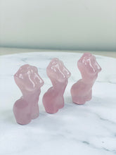 Load image into Gallery viewer, Rose Quartz Crystal Female Body S199
