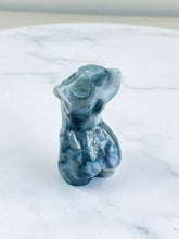 Load image into Gallery viewer, Moss Agate Crystal Female Body S198
