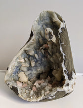 Load image into Gallery viewer, Large Chalcedony+ Heulandite Geode Crystal AP179
