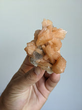 Load image into Gallery viewer, Stilbite Crystal Cluster AP739
