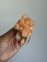 Load image into Gallery viewer, Stilbite Crystal Cluster AP739
