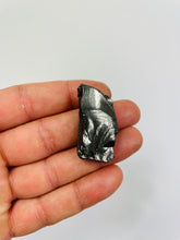 Load image into Gallery viewer, Shungite Raw Natural Stone Russia SH025
