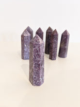 Load image into Gallery viewer, 1 x Lepidolite Tower/Point Natural Crystal 90mm-95mm - Crystal King Australia
