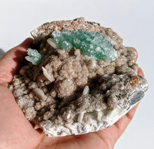 Load image into Gallery viewer, Green Apophyllite pointed Crystal RARE 100x100mm - Crystal King Australia
