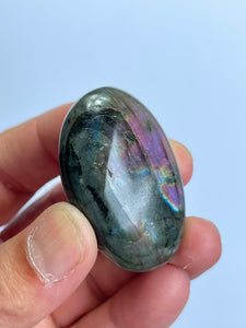 Purple Labradorite Crystal Palm Stones LA088